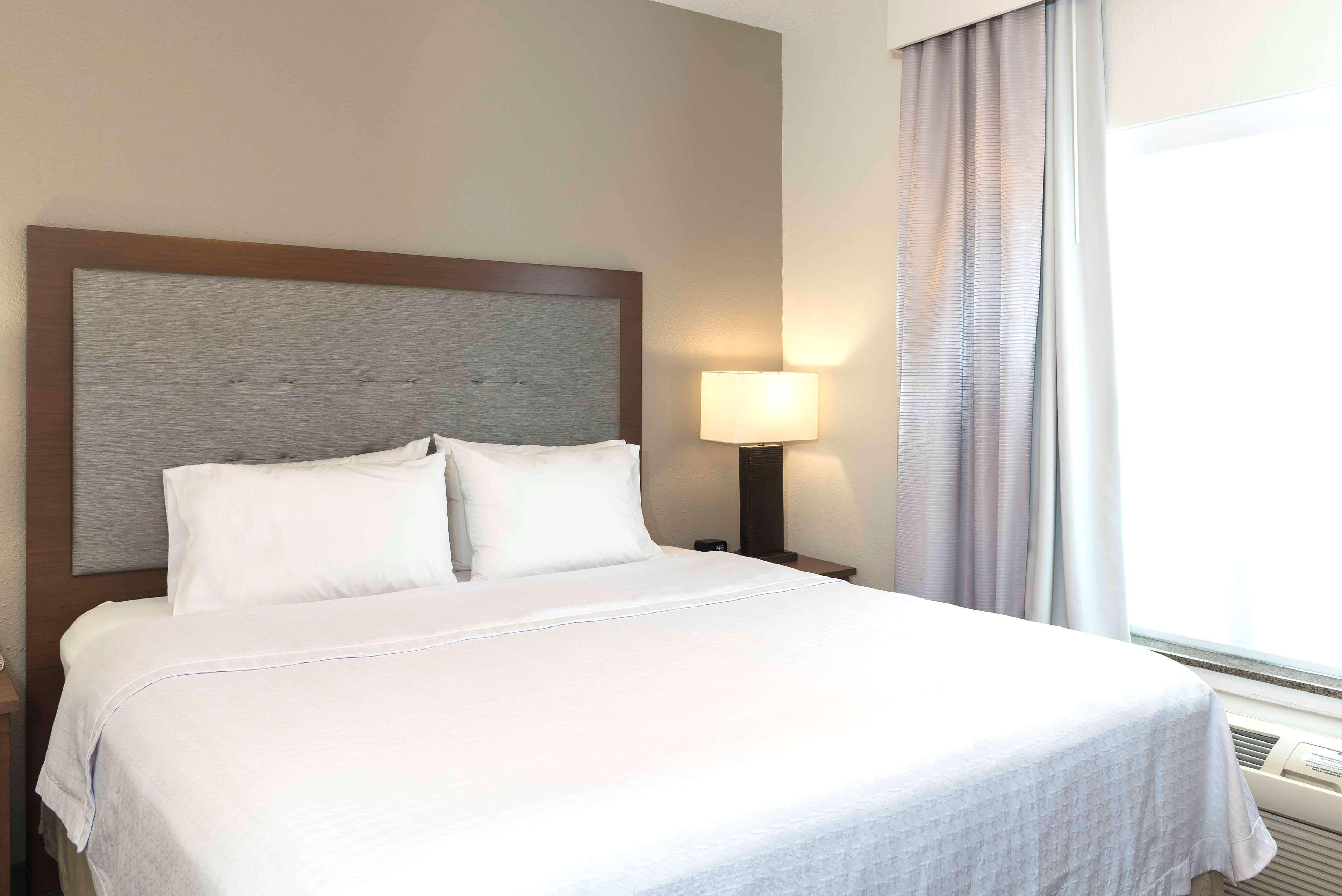 Homewood Suites By Hilton Indianapolis Airport / Plainfield Exterior photo